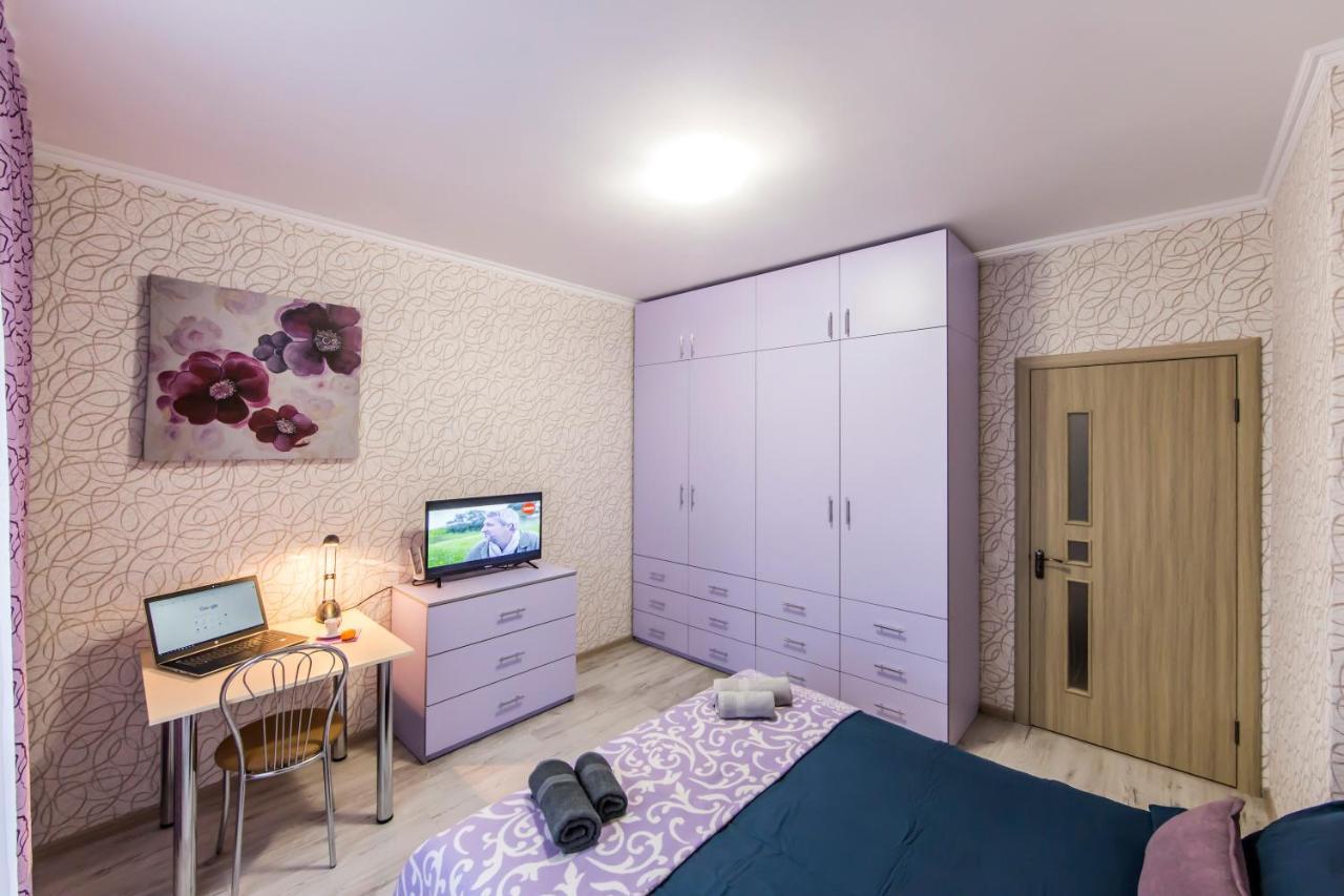 Стильные Апартаменты,Метро Вырлица,Метро Харьковская Kiew Exterior foto