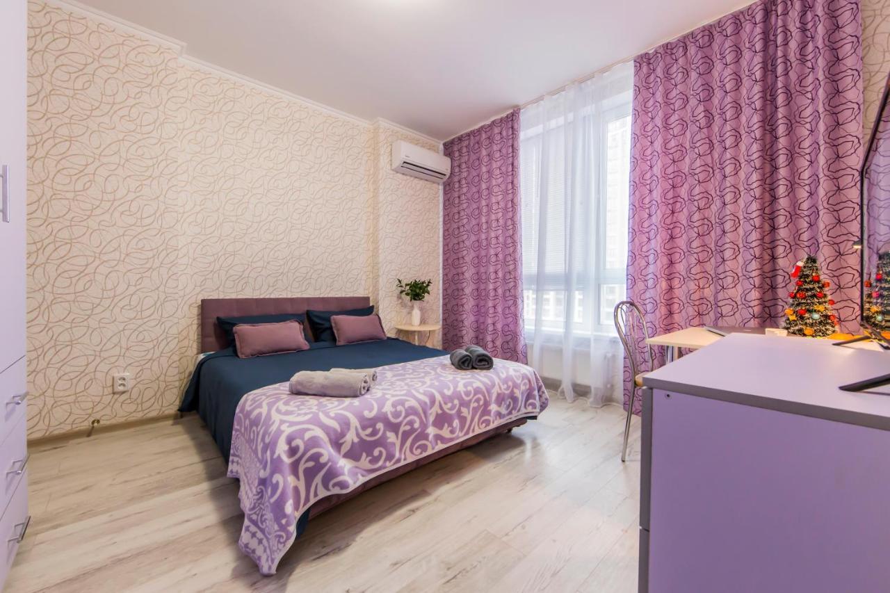 Стильные Апартаменты,Метро Вырлица,Метро Харьковская Kiew Exterior foto