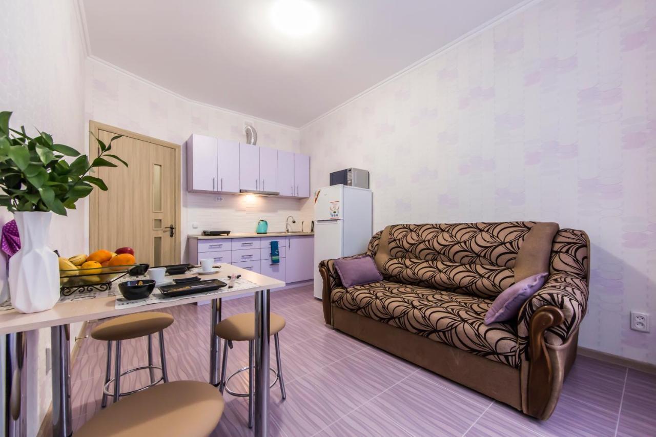 Стильные Апартаменты,Метро Вырлица,Метро Харьковская Kiew Exterior foto