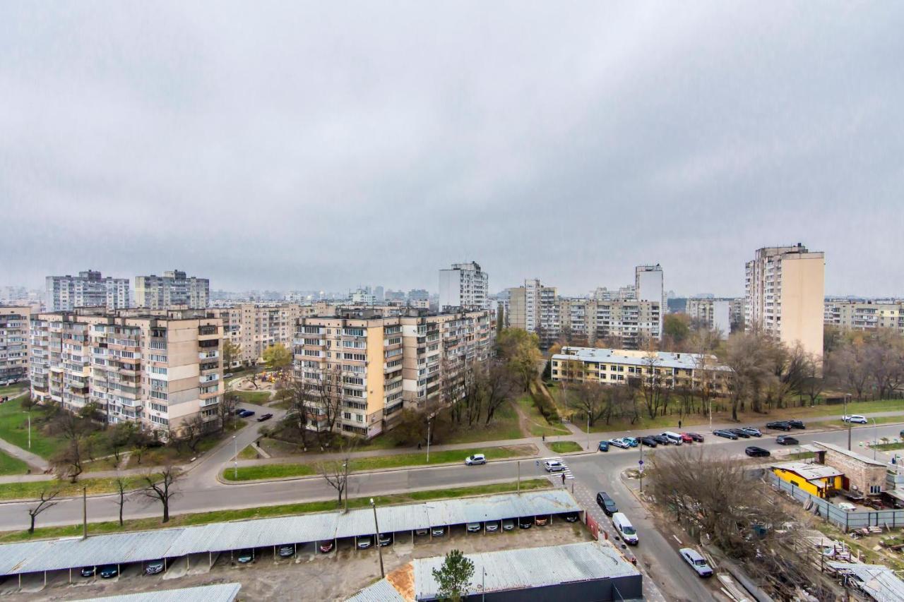 Стильные Апартаменты,Метро Вырлица,Метро Харьковская Kiew Exterior foto